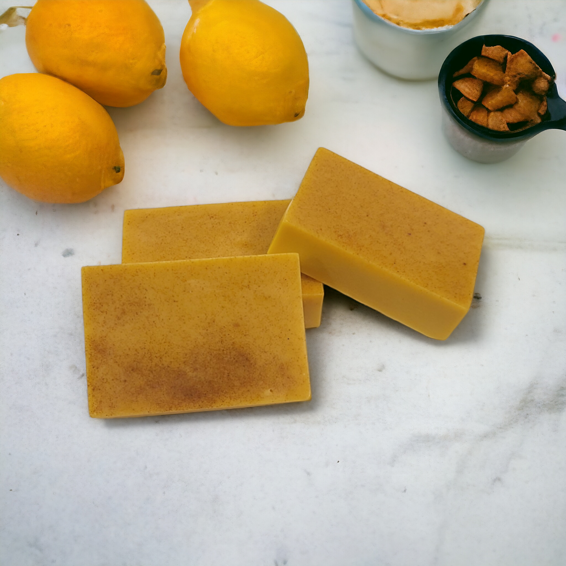 Chesa Wellness- Lemon, Turmeric, Honey Brightening Bar